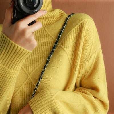 Martha - Diamond Knit Sweater