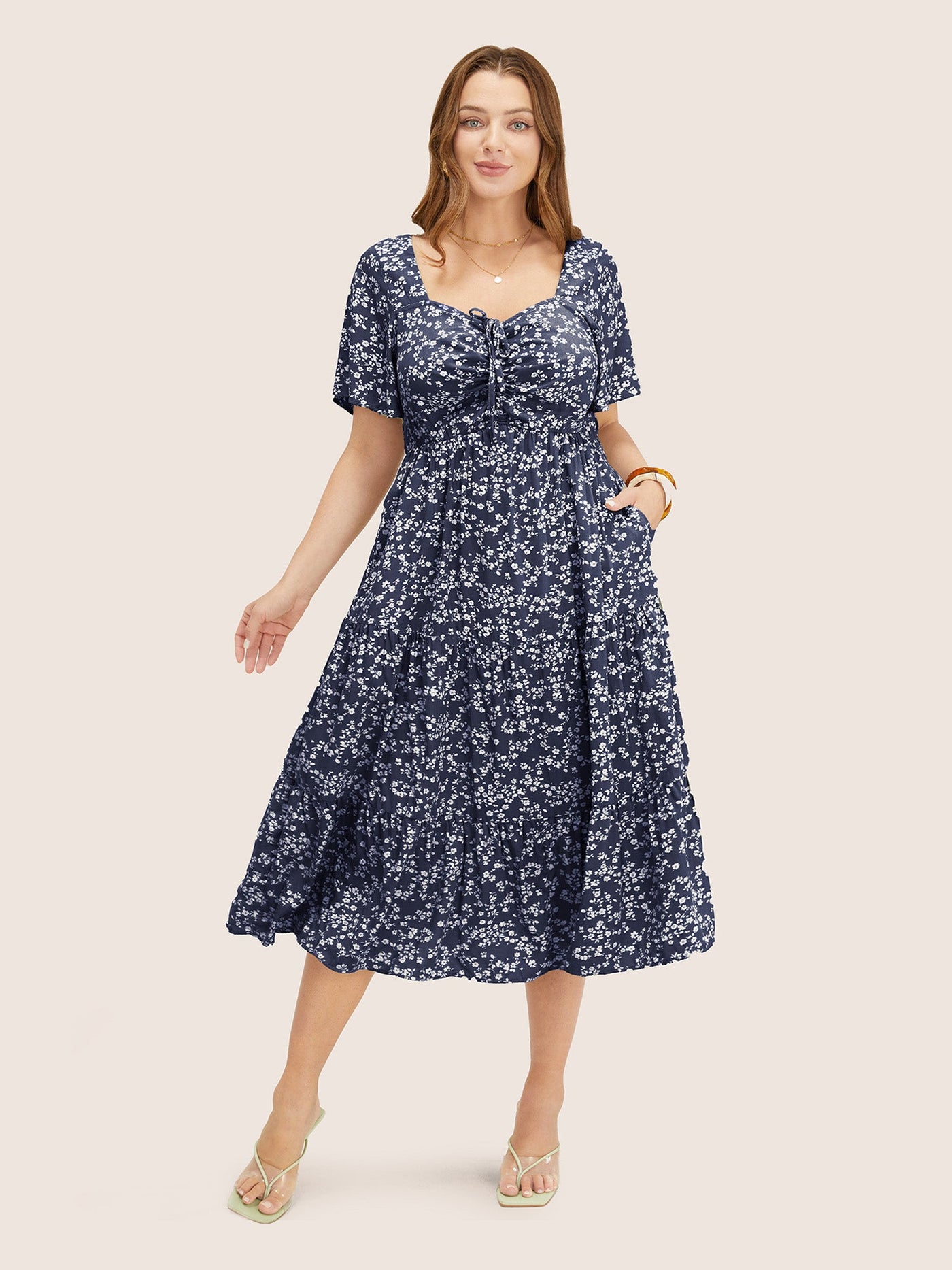 Ditsy Floral Sweetheart Drawstring Pocket Tiered Dress