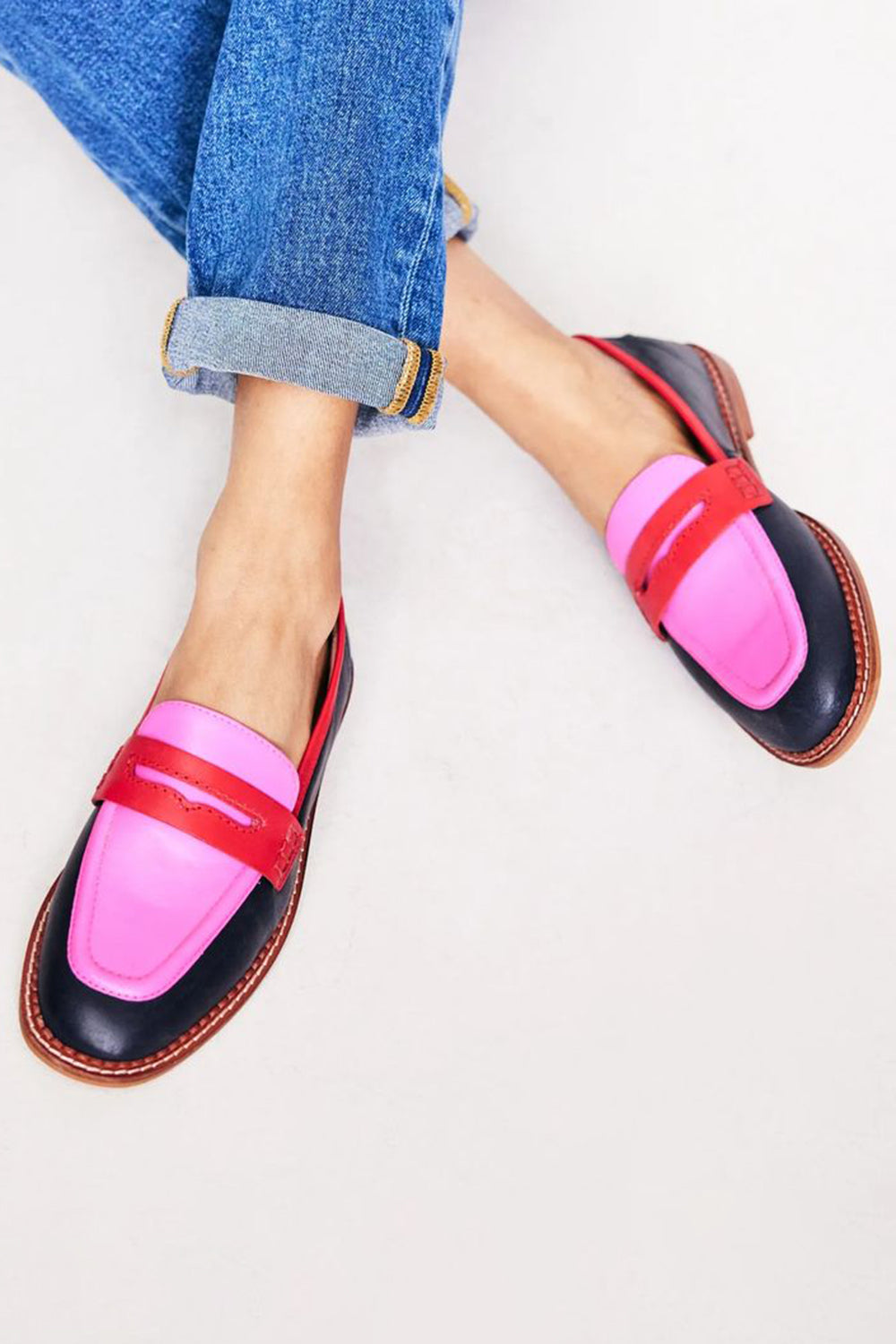 Faius™ | Black loafers with colourful details