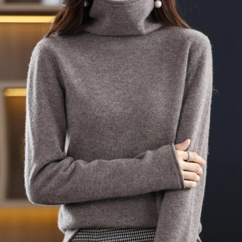 Robyn - Lightweight Sweater