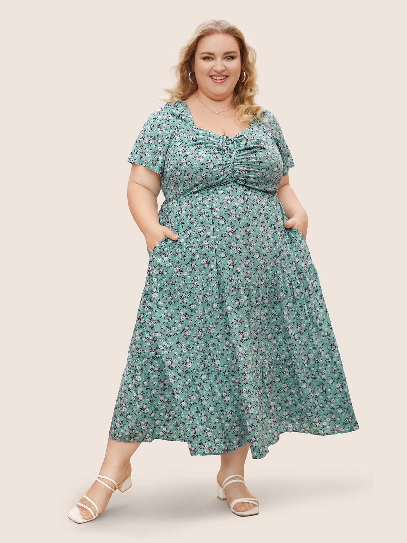 Ditsy Floral Sweetheart Drawstring Pocket Tiered Dress