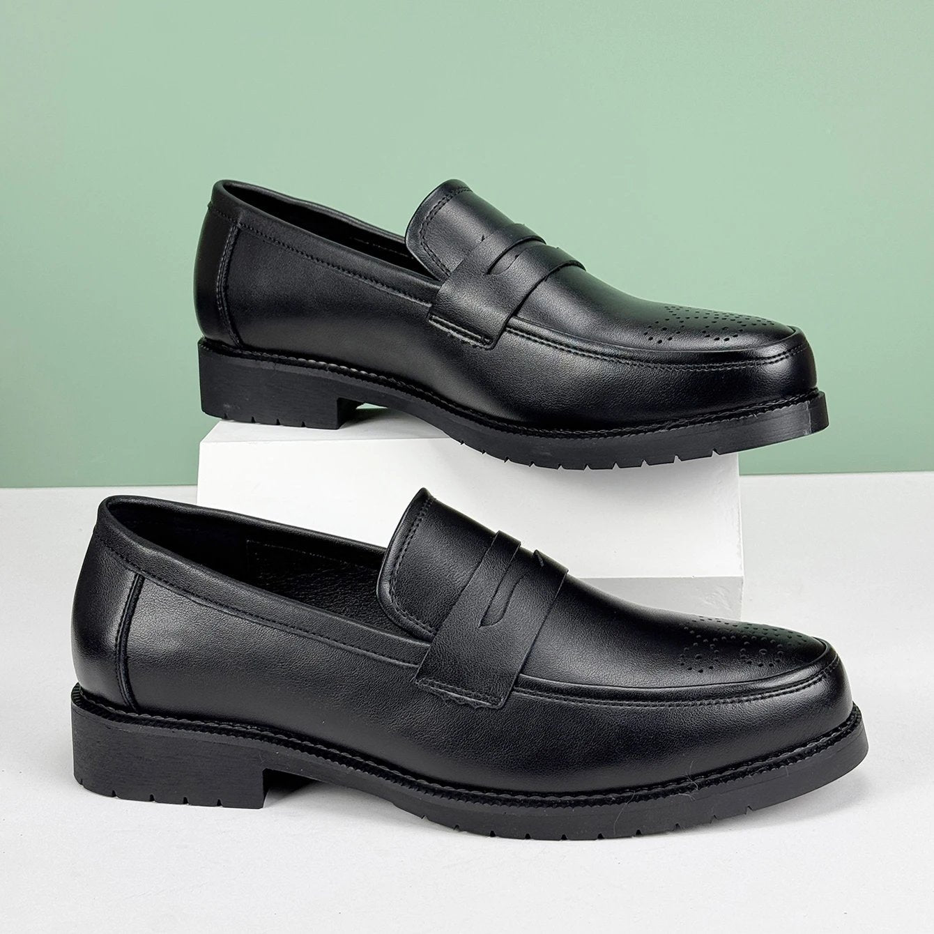 Barclay Crest Penny Loafers