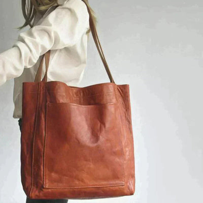LEATHER SHOULDER BAG "LAILA"