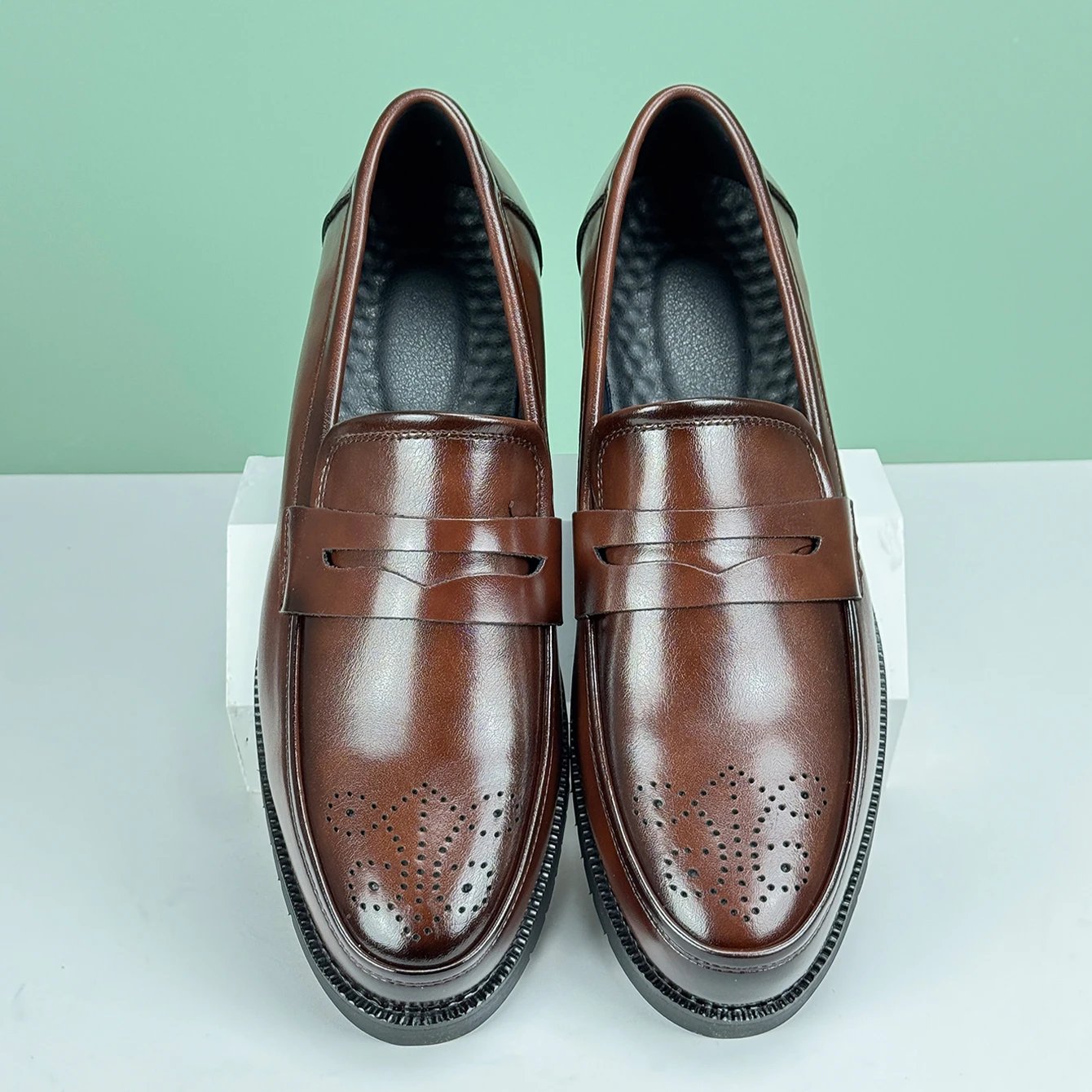Barclay Crest Penny Loafers
