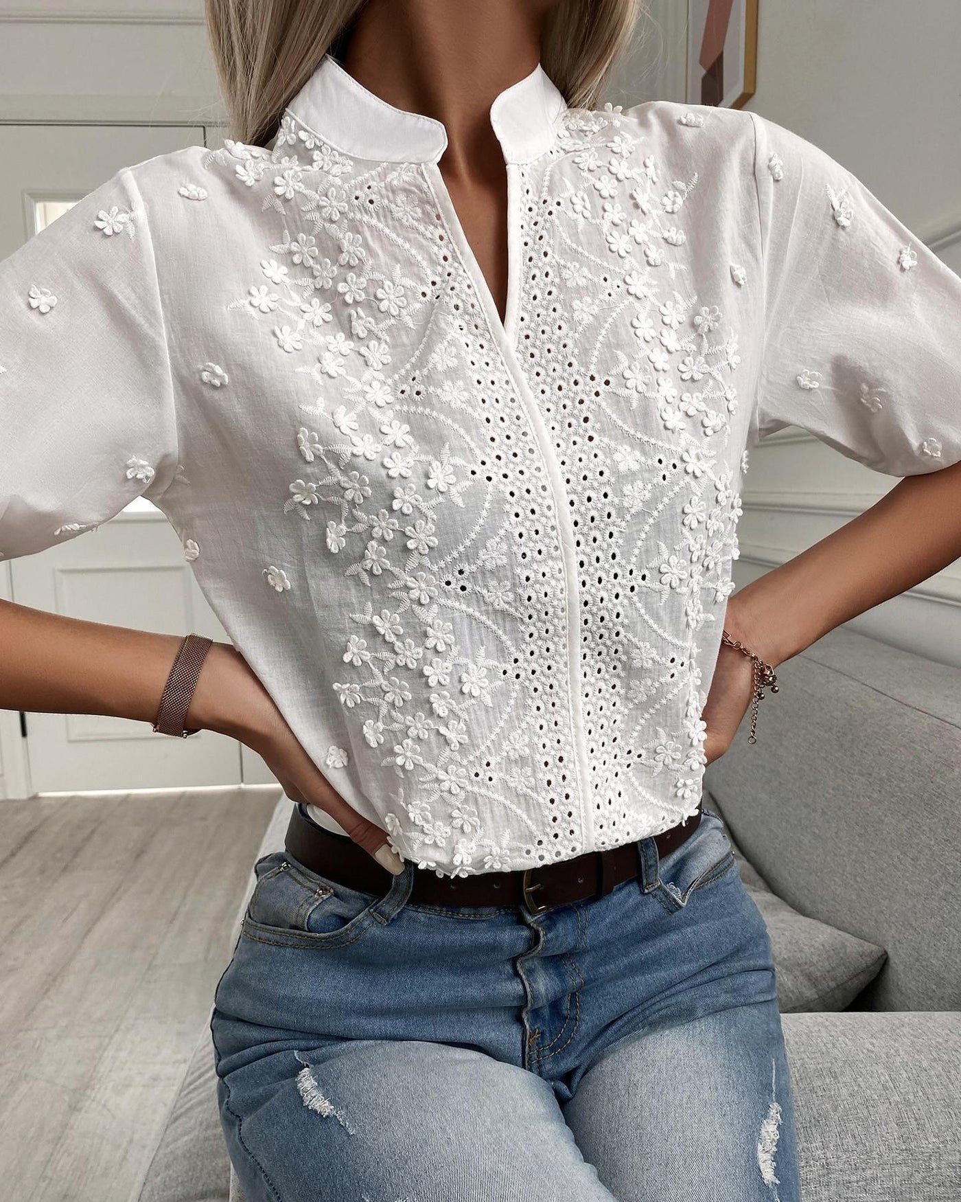 Jessica - Embroidered Collar Blouse