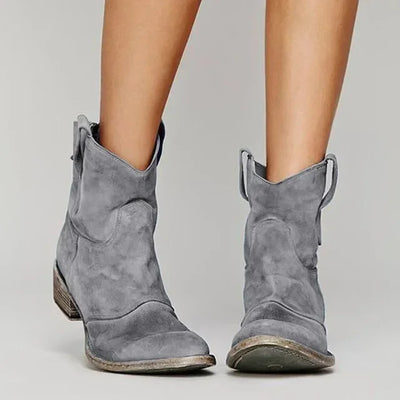 Kirsten - Timeless Western Boots for Effortless Everyday Style