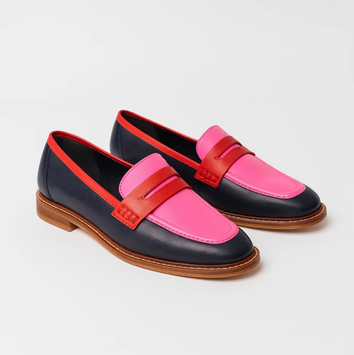 Faius™ | Black loafers with colourful details