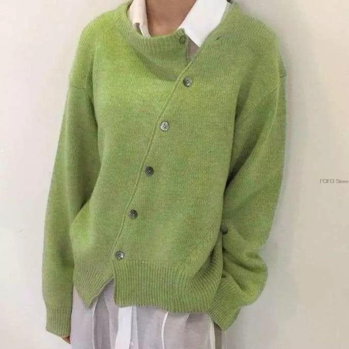 Virginia - Wool Button Cardigan