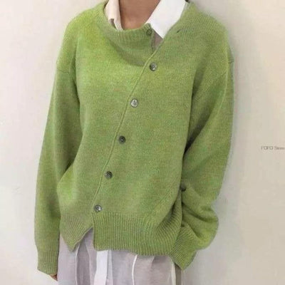 Virginia - Wool Button Cardigan