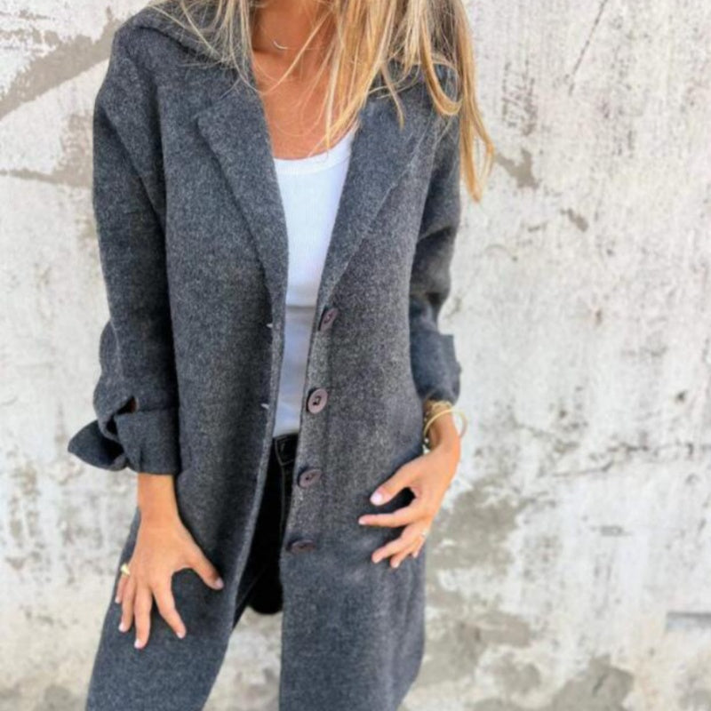 Lisa | Stylish and comfortable cardigan with buttons